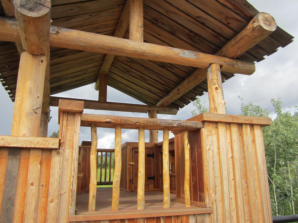 Ldr山林小屋 - 最后美元牧场 史密瑟斯 外观 照片